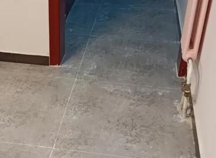 东兴瓷砖空鼓维修公司分享下东兴地砖空鼓了怎么办